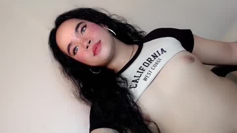 Hot Ayisha online show from January 6, 2025, 11:18 am