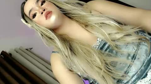 Snapshot of crazy_vixen chatting on October 11, 2025, 5:55 pm Hot Ayisha online show from October 11, 2025, 5:55 pm