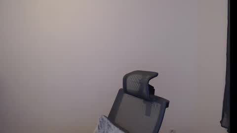 Snapshot of crazyangel8 chatting on December 8, 2024, 3:02 pm crazyangel8 online show from December 8, 2024, 3:02 pm