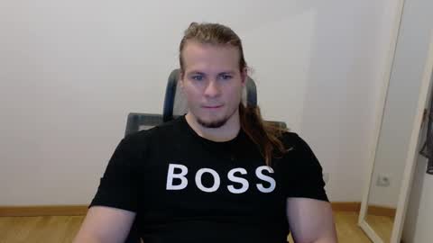 Snapshot of crazyangel8 chatting on February 24, 2025, 9:20 pm crazyangel8 online show from February 24, 2025, 9:20 pm