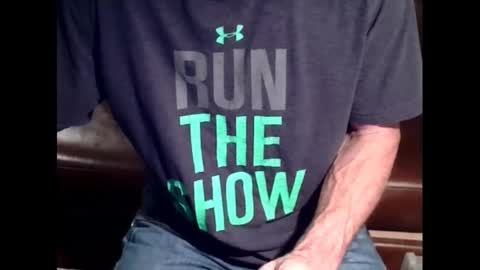 Snapshot of crazyanimal_ chatting on October 30, 2025, 3:30 am Crazyanimal online show from October 30, 2025, 3:30 am