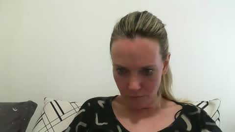 Anny online show from December 29, 2024, 12:52 am