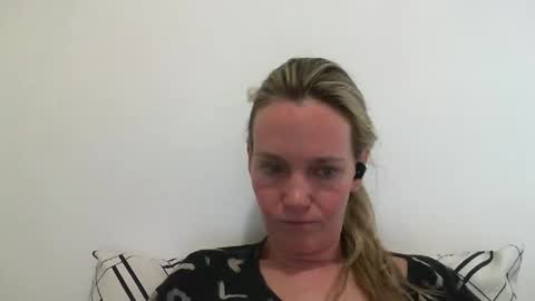 Anny online show from December 30, 2024, 12:22 am