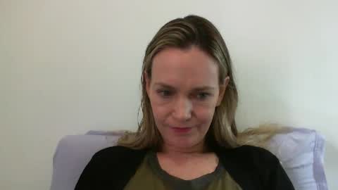 Anny online show from January 16, 2025, 10:21 am