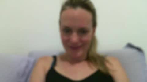 Anny online show from January 19, 2025, 1:32 am