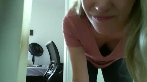 Anny online show from January 23, 2025, 2:07 pm