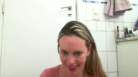 Anny online show from January 23, 2025, 6:35 pm