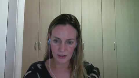 Anny online show from February 27, 2025, 10:42 pm