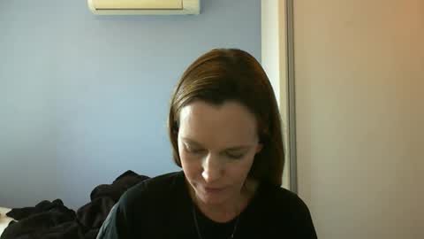 Anny online show from September 8, 2025, 3:55 pm