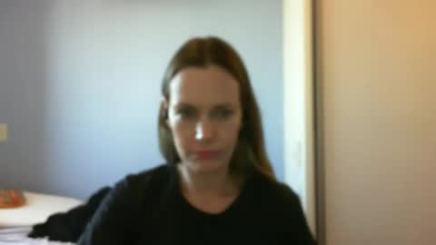 Anny online show from September 12, 2025, 11:54 am