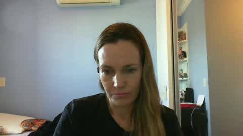 Snapshot of crazyanny chatting on September 19, 2025, 11:00 am Anny online show from September 19, 2025, 11:00 am