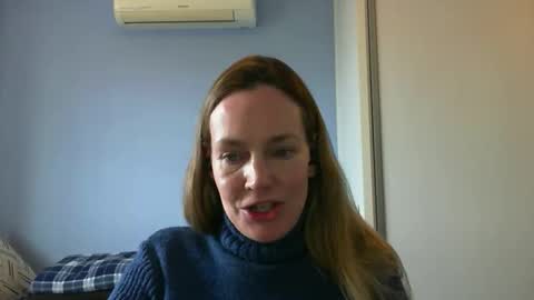 Snapshot of crazyanny chatting on September 23, 2025, 4:10 pm Anny online show from September 23, 2025, 4:10 pm