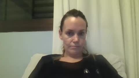 Snapshot of crazyanny chatting on October 10, 2025, 12:31 am Anny online show from October 10, 2025, 12:31 am