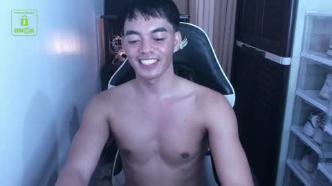 Snapshot of crazyasiancum chatting on February 16, 2025, 5:48 pm Zion online show from February 16, 2025, 5:48 pm