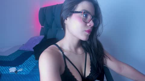 crazybaby_squirt online show from March 23, 2026, 4:16 am