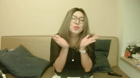 Snapshot of crazychika chatting on October 3, 2025, 6:05 pm Kelly   online show from October 3, 2025, 6:05 pm