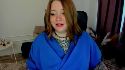 crazydaisiy online show from February 2, 2025, 7:41 am