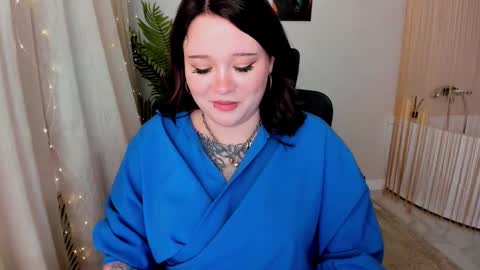 crazydaisiy online show from March 12, 2025, 10:39 pm