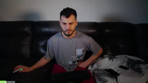 Snapshot of crazydom1 chatting on February 15, 2026, 11:52 am Crazy online show from February 15, 2026, 11:52 am