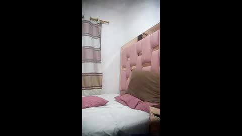 Snapshot of crazyexperiencexxx chatting on June 2, 2026, 8:16 am crazyexperiencexxx online show from June 2, 2026, 8:16 am