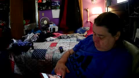 crazygirl802 online show from June 27, 2026, 3:39 pm