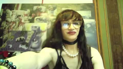 CrazyJuny online show from December 8, 2024, 4:57 am
