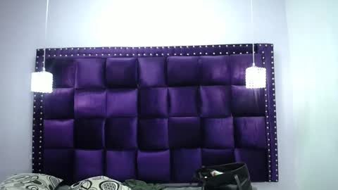 diosalinda online show from February 8, 2025, 4:14 am