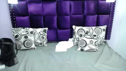 diosalinda online show from March 10, 2025, 7:29 pm