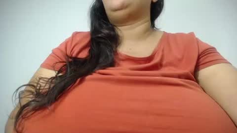 diosalinda online show from August 5, 2026, 4:59 am
