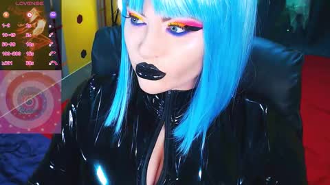 Roxy online show from October 29, 2025, 2:41 pm