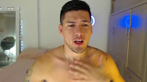 Snapshot of crazyybull chatting on September 20, 2025, 2:23 am Bull online show from September 20, 2025, 2:23 am