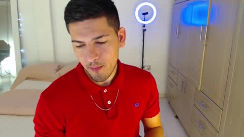 Snapshot of crazyybull chatting on September 24, 2025, 4:05 am Bull online show from September 24, 2025, 4:05 am