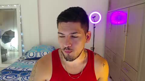 Snapshot of crazyybull chatting on October 9, 2025, 4:21 am Bull online show from October 9, 2025, 4:21 am