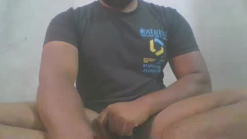 crazzy_booy online show from January 13, 2026, 4:29 am