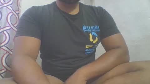 crazzy_booy online show from May 5, 2026, 3:58 am