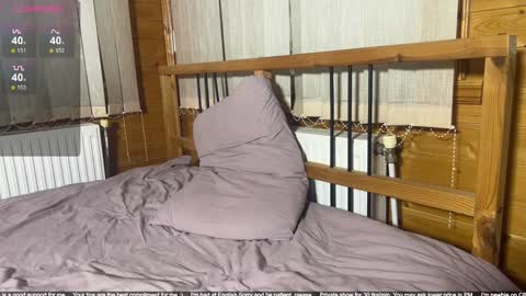 Snapshot of cream_guy chatting on December 5, 2024, 6:00 pm Max online show from December 5, 2024, 6:00 pm