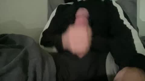 creamness7 online show from November 3, 2025, 4:08 pm