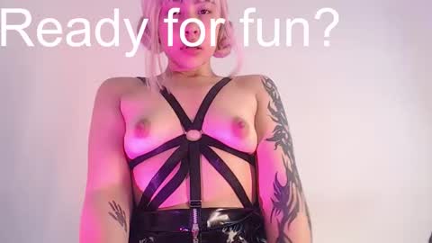  CAMILA Y SEBASTIAN online show from November 28, 2025, 10:40 am