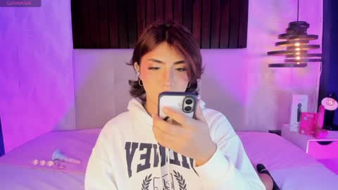 creamy_angelo online show from May 31, 2026, 2:20 am