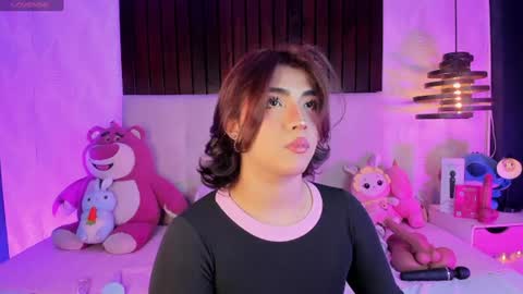 creamy_angelo online show from June 19, 2026, 2:05 am