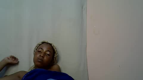 Creamy online show from September 11, 2025, 7:14 pm