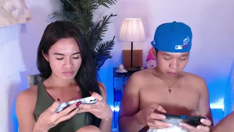creamy_drake online show from December 10, 2024, 8:27 pm