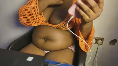 creamyposh1 online show from December 20, 2025, 5:36 am