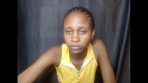 creamyxmuffin online show from February 22, 2025, 9:59 pm