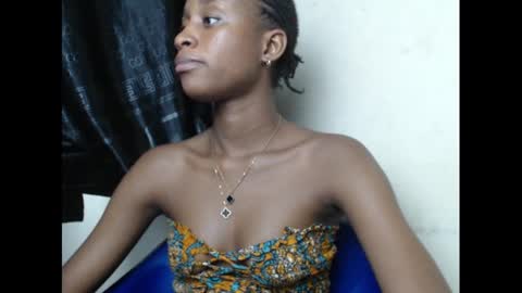 creamyxmuffin online show from March 11, 2025, 1:48 am