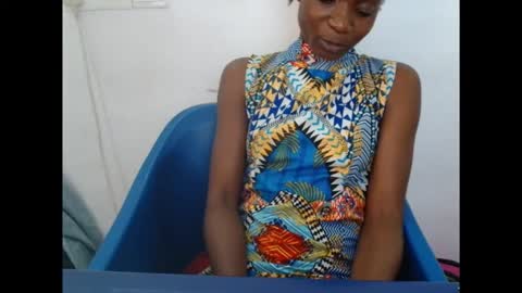 creamyxsugar online show from October 15, 2025, 11:10 am