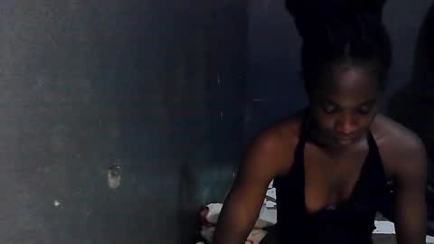 Snapshot of creamyxsugar chatting on February 17, 2026, 10:49 pm creamyxsugar online show from February 17, 2026, 10:49 pm