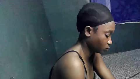 Snapshot of creamyxsugar chatting on March 7, 2026, 10:18 pm creamyxsugar online show from March 7, 2026, 10:18 pm