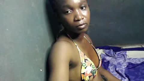 Snapshot of creamyxsugar chatting on March 18, 2026, 9:18 pm creamyxsugar online show from March 18, 2026, 9:18 pm