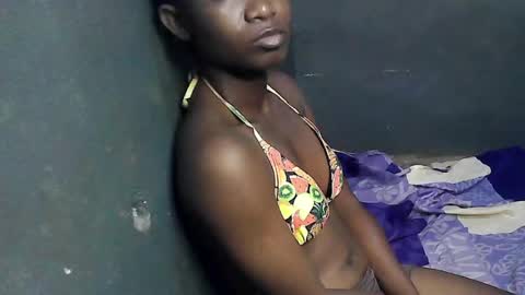 Snapshot of creamyxsugar chatting on March 23, 2026, 1:31 am creamyxsugar online show from March 23, 2026, 1:31 am